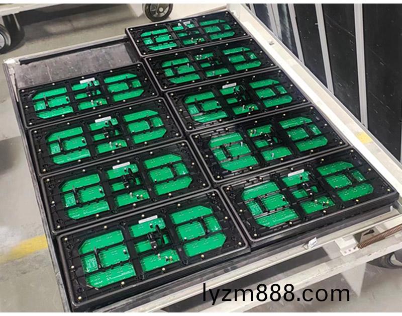 微量硅膠髮泡機
