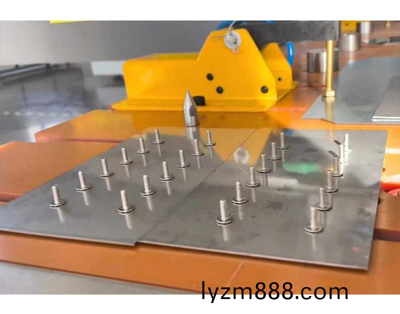 3015數控螺柱栽樁機